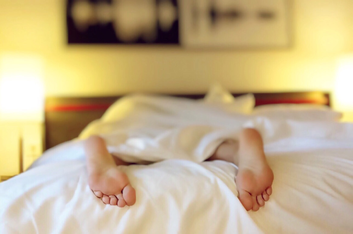 9 Tipps, um die Erkältung im Schlaf loszuwerden