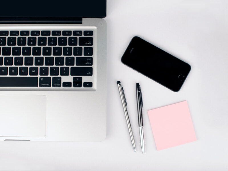 7 geniale Tipps gegen das Schreibtischchaos