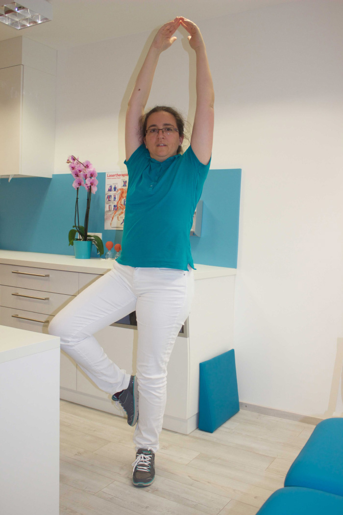 4 Yoga-Übungen - perfekt für die Pause im Büro