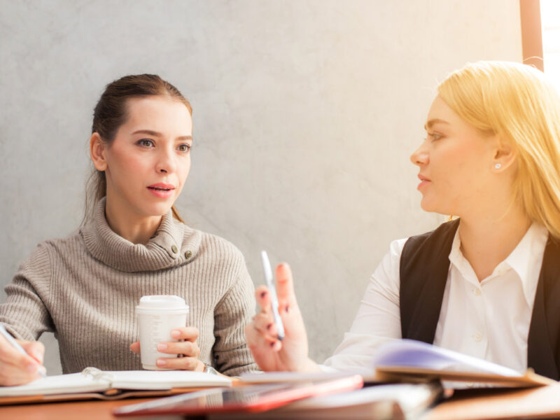 Introvertiert und trotzdem erfolgreich im Job? 6 Tipps wie du das schaffen kannst