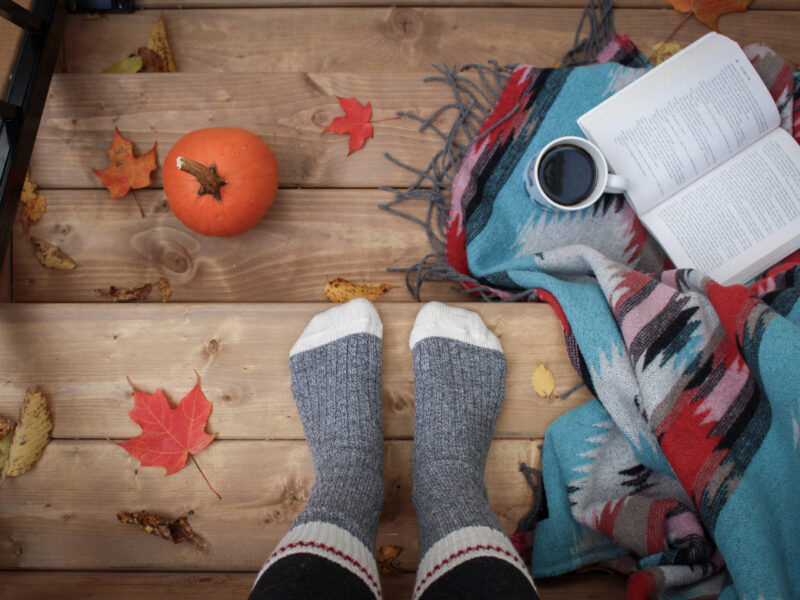 10 effektive Achtsamkeitsübungen, mit denen ihr entspannt durch den Herbst kommt