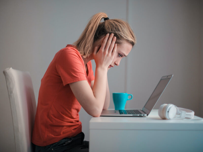 Fehler im Job? Wie man eine Abmahnung vermeiden kann