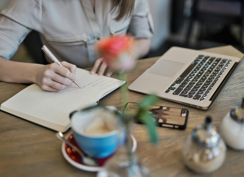 Ausbildungsbegleitende Hilfen: Die Chance für Azubis mit Schwierigkeiten